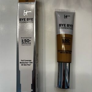 IT Cosmetics Bye Bye Foundation - Medium Tan